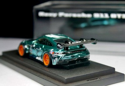 Hot Wheels Rexy Porsche 911 GT3 R (992)light Blue Spectraflame