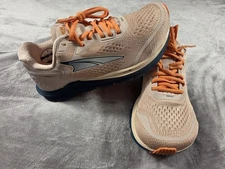 Altra Torin 5 Womens Running Shoes Size 5.5 Gym Athletic Sneakers NEW