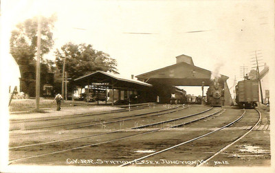 Real Photo Postcard - Vermont - Essex Junction - Train Station