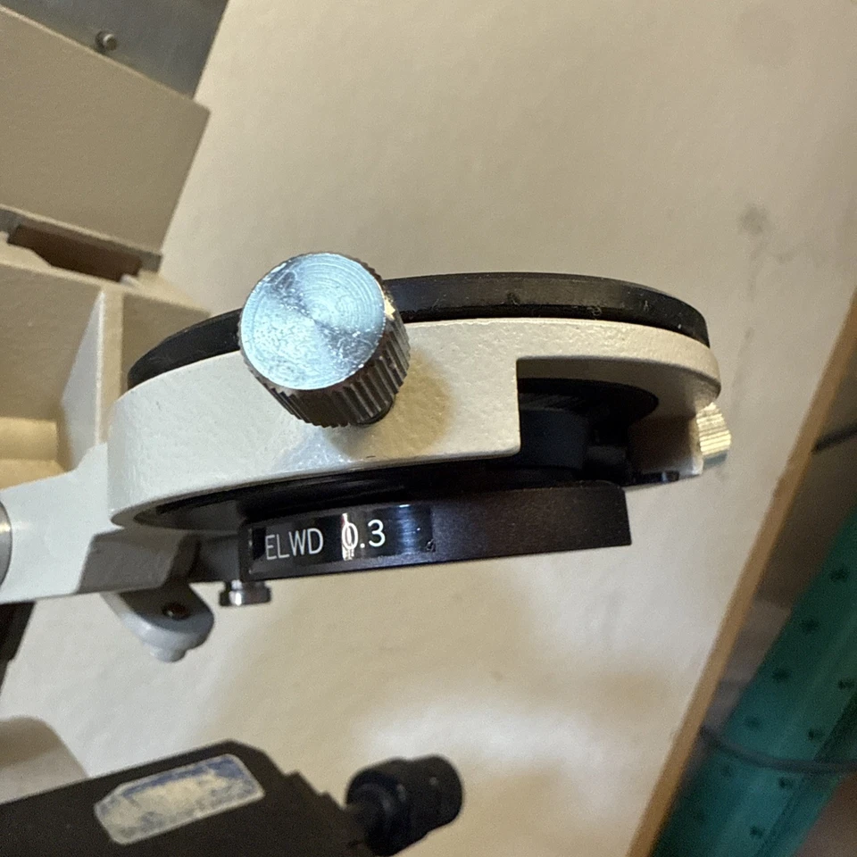 Base de microscopio invertida Nikon Diaphot solamente Foto 4 de 4