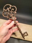 Antique Vintage Style Cast Iron Large Ornate Skeleton Key  — photo 8
