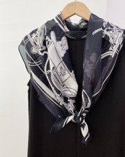 100 Silk Mulberry Wrap Shawl Square White carriage Print Bandanna Scarf 88X88cm
