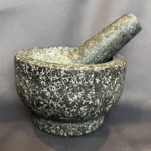 Cole & Mason 5” Granite Mortar and Pestle Unpolished Interior England Black/Gray