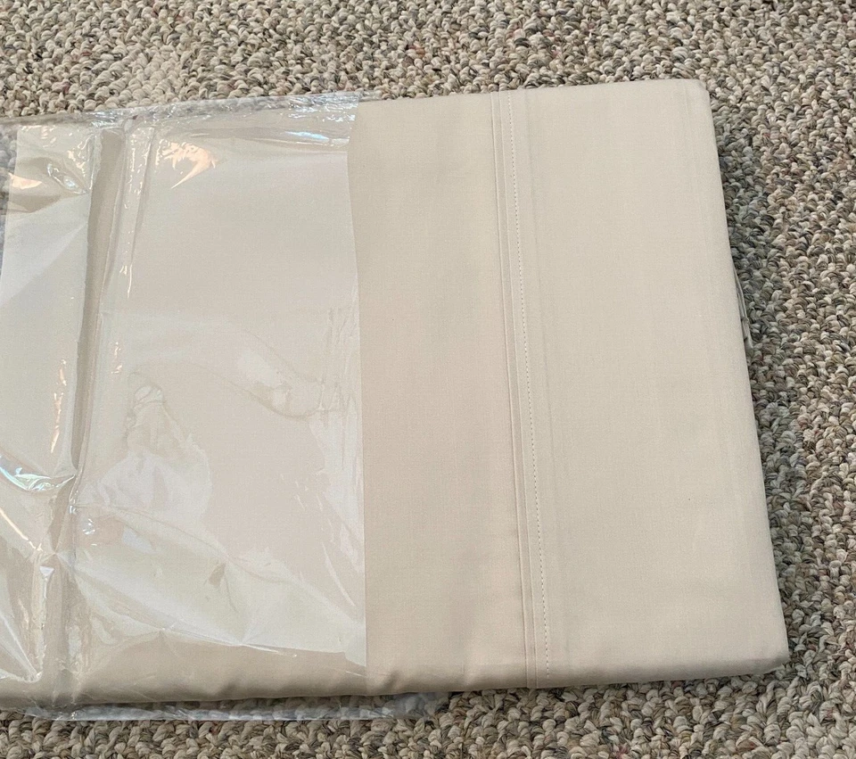 The Company Store Sateen Solid Flat Sheet E4Q1-T-FTA Feather Tan Twin 600TC - Image 2 of 3