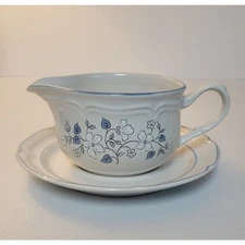 VTG 1970s Gravy Boat Pitcher & Plate Covington Edition Stoneware Avondale Japan