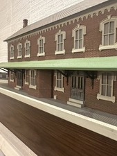 O Scale MTH Rail king Brown Stone Passenger Station w/Dual Platforms 