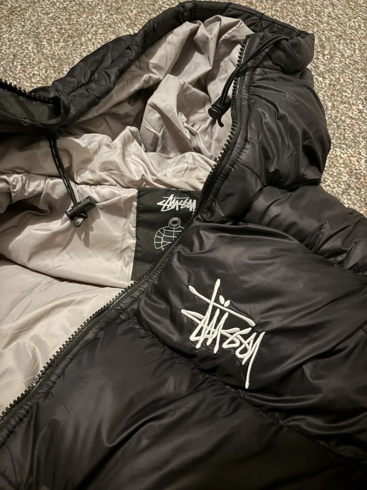 stussy puffer chaqueta negro gris sudadera con capucha Foto 3 de 4