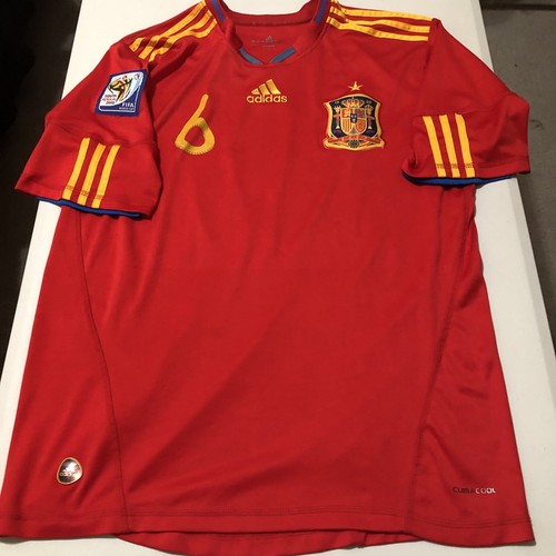 SPAIN NATIONAL TEAM 2010 WORLD CUP HOME FOOTBALL JERSEY #6 INIESTA Auth Tag 6/08