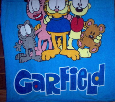 GARFIELD and ODIE FLEECE BLANKET SACK/BACKPACK NWT