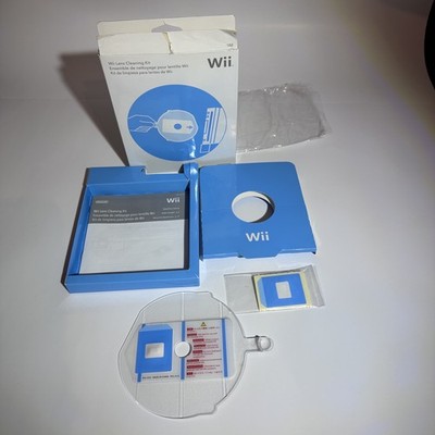 Nintendo Wii Lens Cleaning Kit with Official Game Disc Style **No