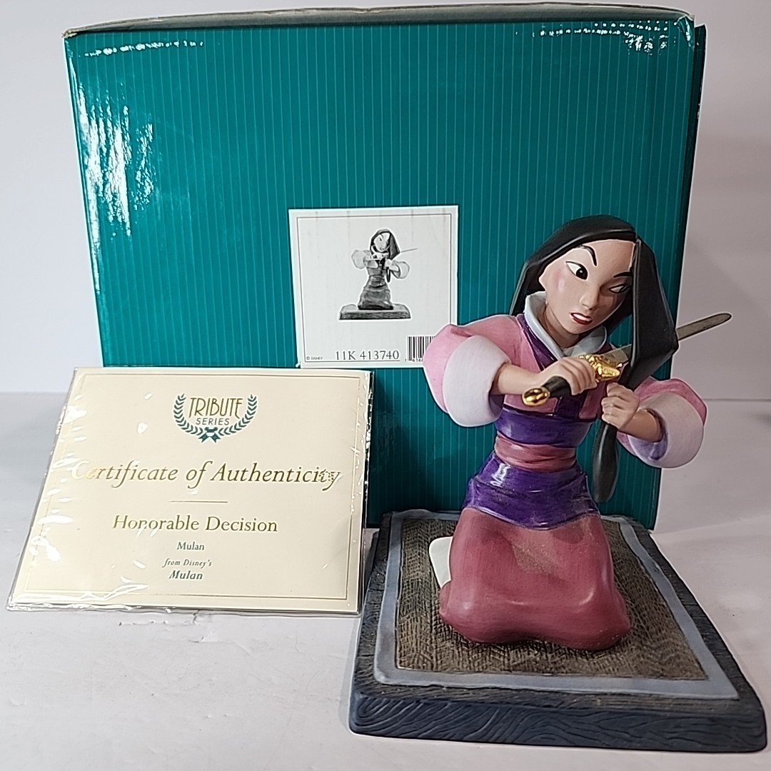 WDCC Walt Disney Mulan "Honorable Decision" Statue With COA & Box