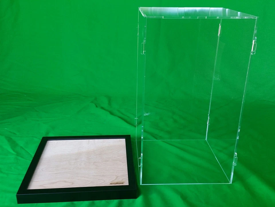 10 x 10 x 18 inch display case for Hot Toy Figures 1/6 Scale, Statue, Doll Dolls - Image 2 of 4