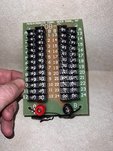 Used Miniatronics PDB-2 All Gauge Layout Wiring 24 Terminal Power Block + 4 feet
