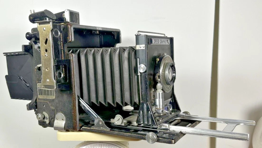 Kardan Bi-System 4×5 , 90/1:8, graflex Graflex Speed Graphic 2 1/4 x 3 1/4 Field Camera w/Tessar 105mm f3