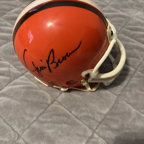 Jim Brown signed Cleveland Browns mini helmet w/ matching hologram C.O.A.  🏈