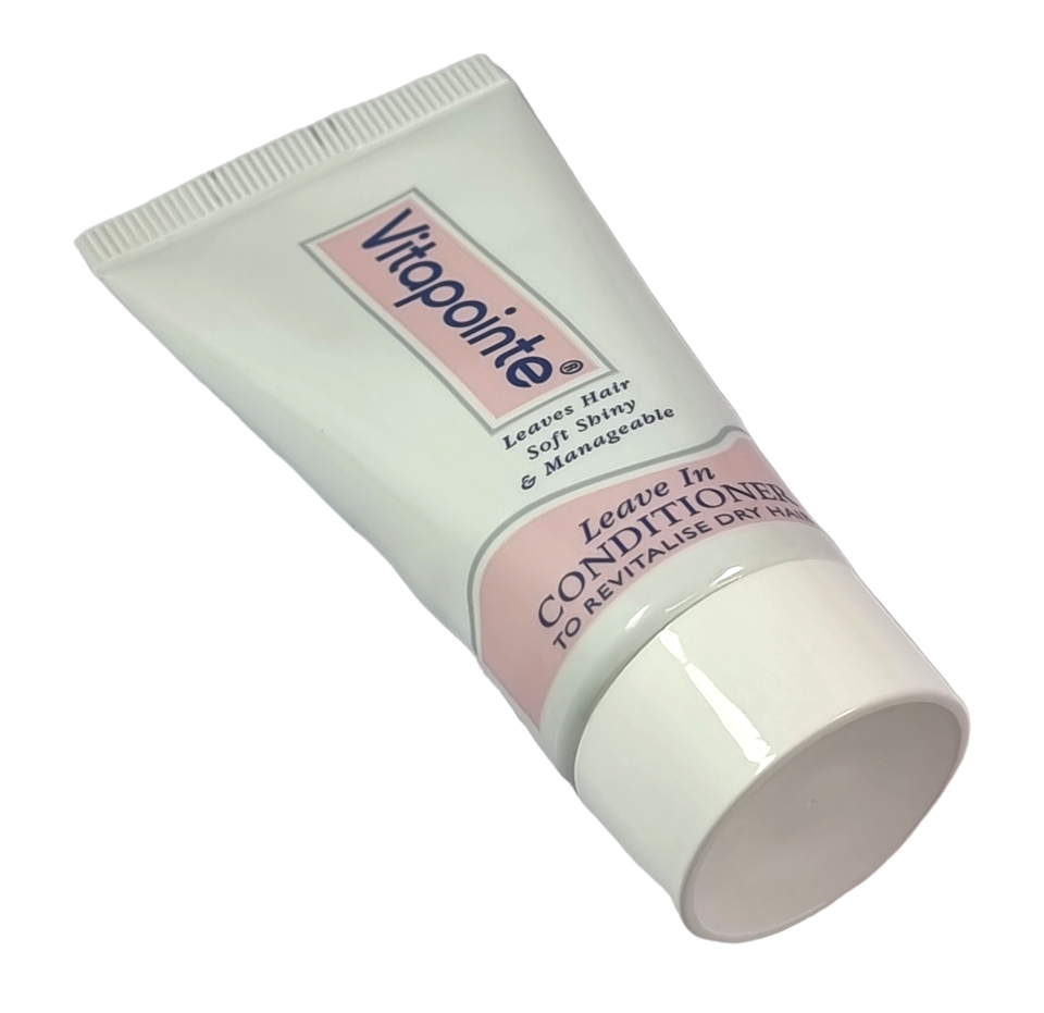 Vitapointe Leave In Conditioner To Revitalise Dry Hair For All Hair
