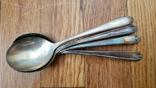 4 ANTIQUE VINTAGE COLLECTIBLE SPOONS 6.25" HEIRLOOM SILVER PLATE