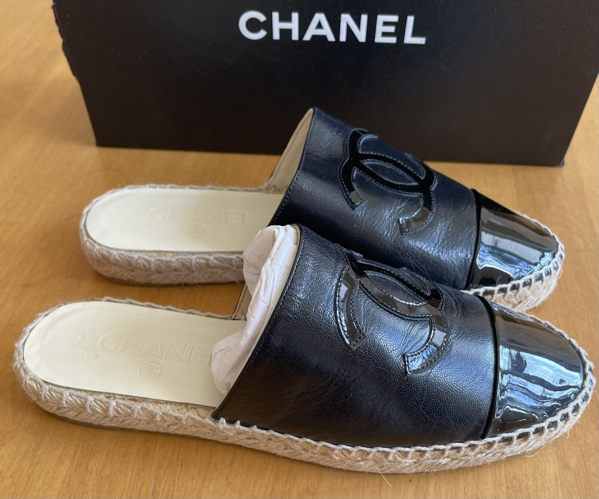 Chanel Flat Espadrille Mules New CHANEL Black Patent CC Backless