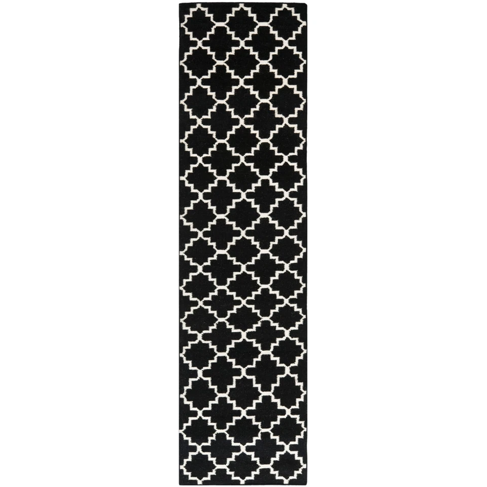 SAFAVIEH Dhurries DHU554L Handwoven Black / Ivory Rug - Image 2 of 4