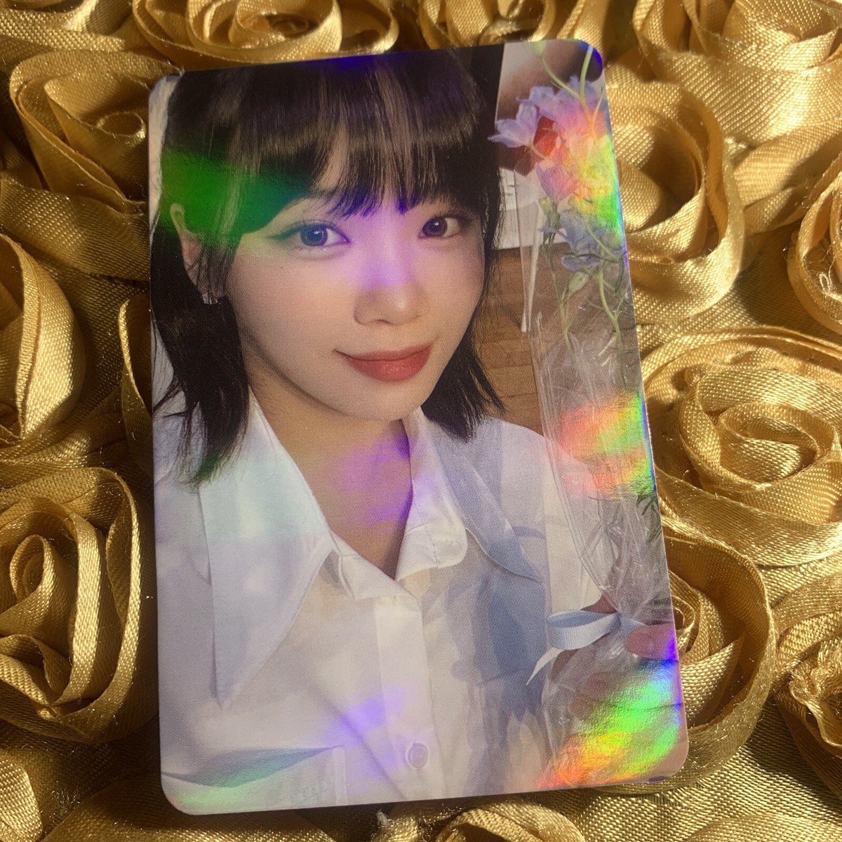 CHAEWON LE SSERAFIM Edition Celeb K-pop Pretty Girl Shiny Photo