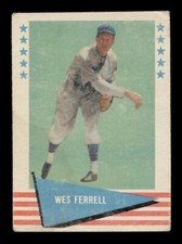 1961 FLEER BASEBALL GREATS #26 WES FERRELL (LOW GRADE)
