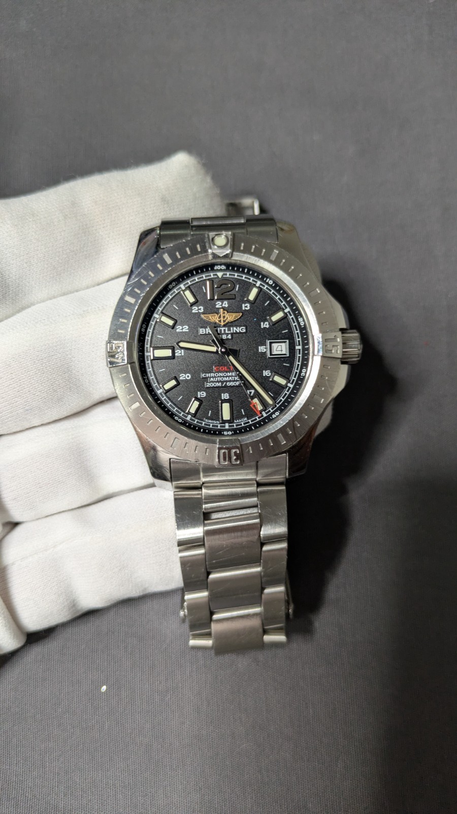 Breitling Colt 44mm Automatic Men's Watch A1738811