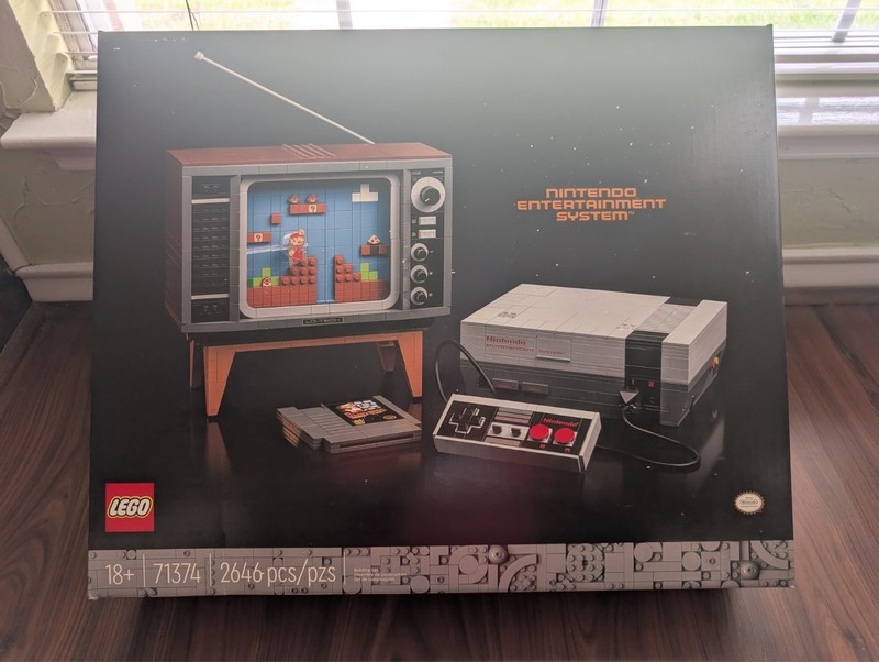 LEGO Super Mario: Nintendo Entertainment System (‎71374) New In Box!