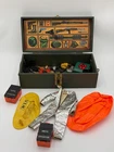 VINTAGE 1964 HASBRO GI JOE GREEN FOOTLOCKER WITH CLOTHES & ACCESSORIES RAFT