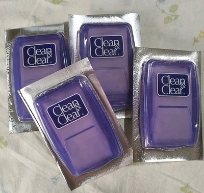 4 Clean & Clear Instant Dissolving Cleansing Sheets Sealed NOS 2004 Rare HTF