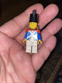 LEGO Pirates 6276: Eldorado Fortress Complete w/ Manual Mini Figures No box