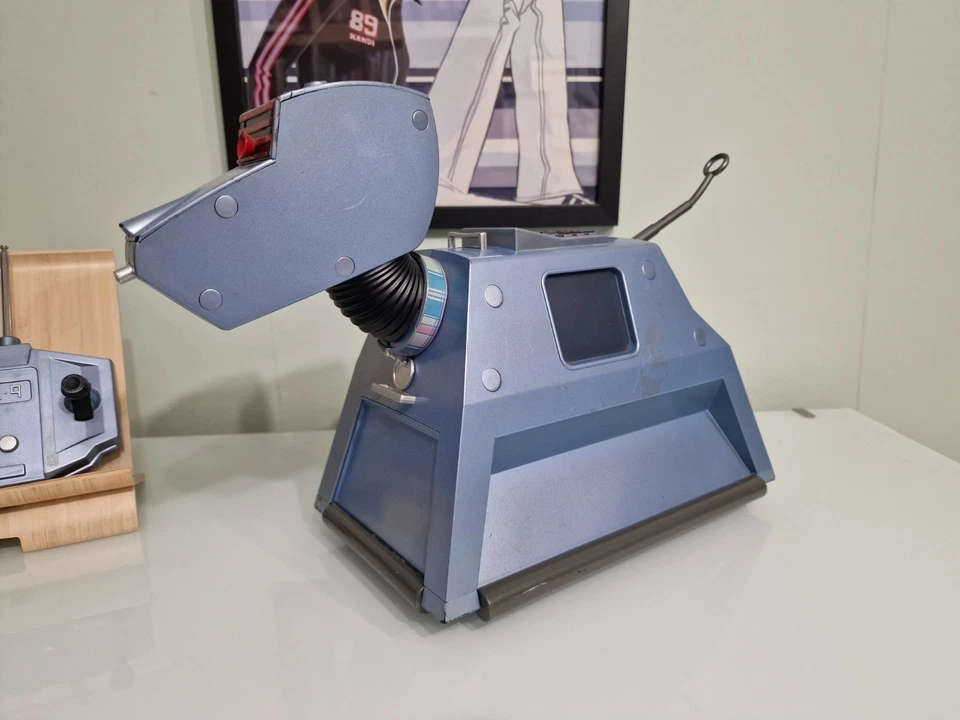 Dr Who Remote Control K9 Fab Mancave Shelf Filler Talking Point &Remote Control - Image 2 of 4
