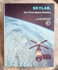 Skylab, Our First Space Station 1977 HC NASA Orbit Rocket Exploration 70s .