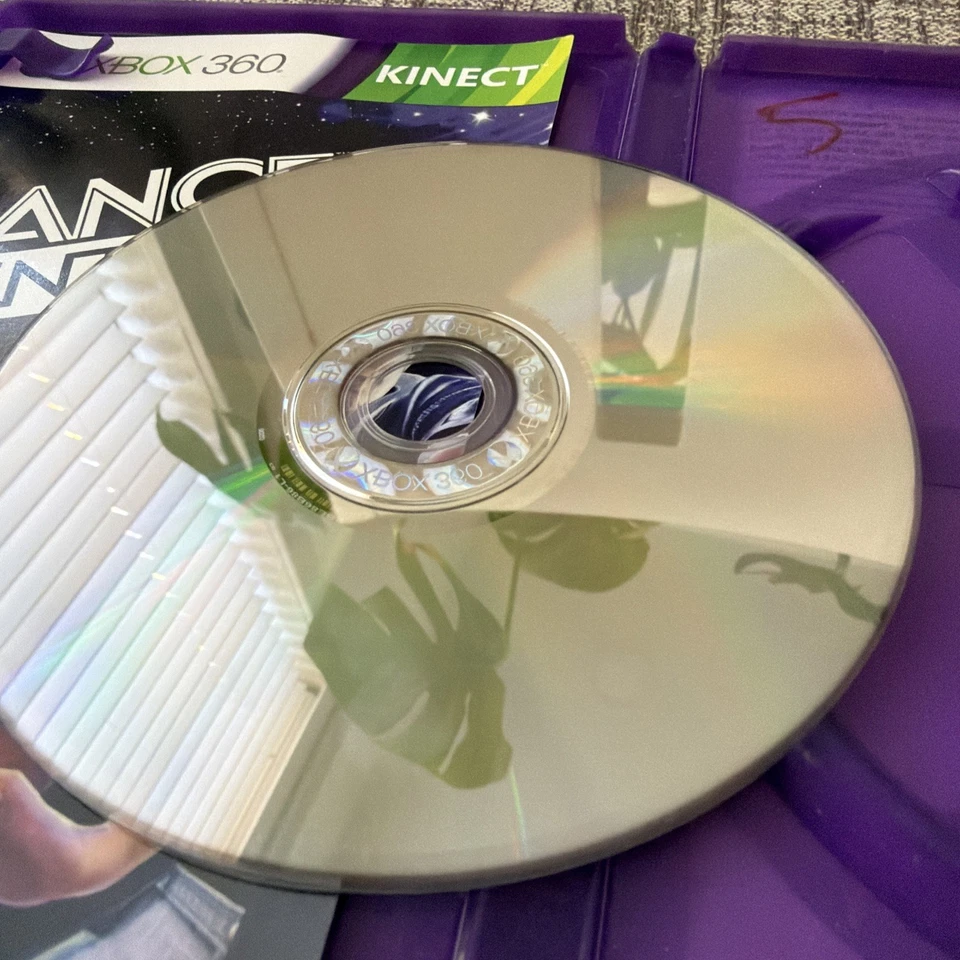 Dance Central 3 Xbox 360 Game, Tested & Working, Complete, Free Shipping - Image 4 of 4