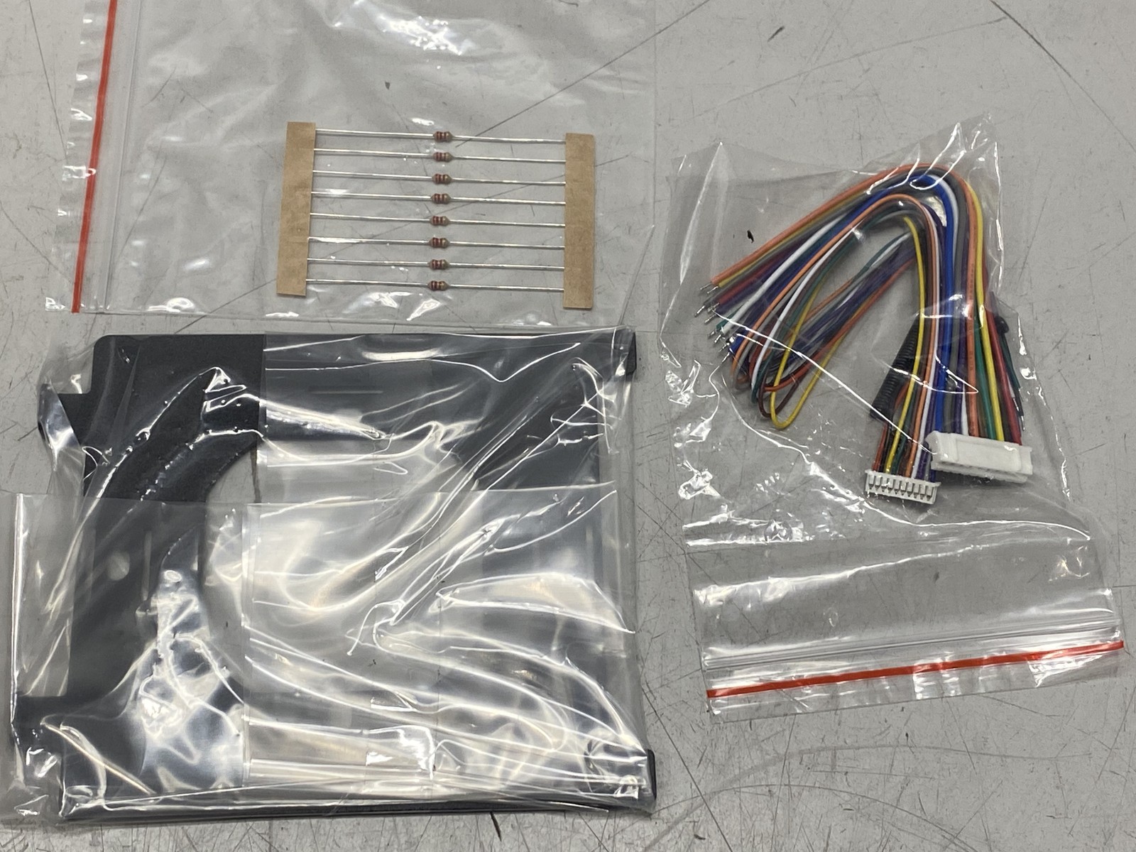 Dnake Wired Smart Wi-Fi Indoor 8" Touch Screen Security Monitor H616W