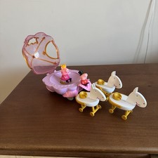 Peppa Pig Princess Peppa Carriage & Horses Playset With Princess Peppa & George