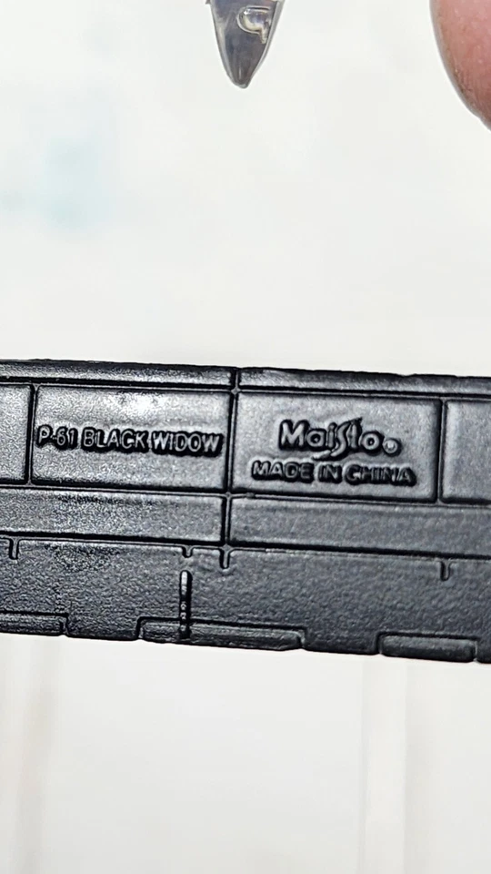 Maisto P61 Black Widow Diecast Airplane - Image 4 of 4