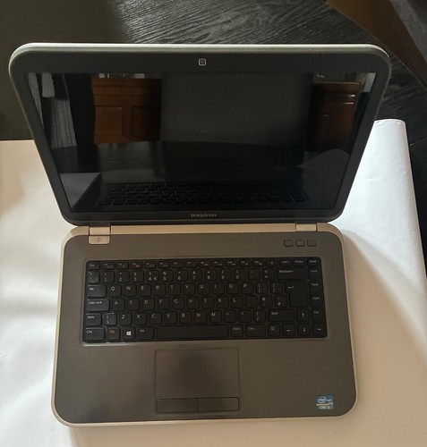 Dell inspiron 5520 - Laptop - Afbeelding 3 van 11