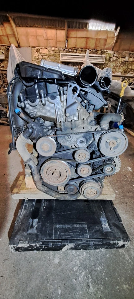 MOTOR LAND ROVER FREELANDER 2.0 TD4 CON BOMBA E INYECTORES, ALTERNADOR,... Foto 4 de 4