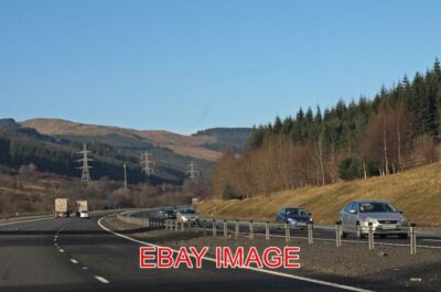 FOTO A74 (M) BEI MOFFAT EINE KURVE DER AUTOBAHN. 2011