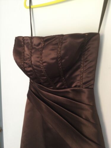 Brown satin full length bridesmaid dress with shawl size 4 to 6 - Picture 2 of 10