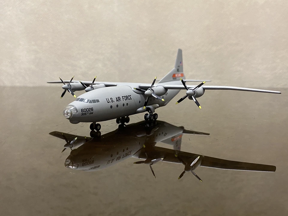 US AIR FORCE ANTONOV AN-12 "305th Airlift Wing", reg. 60026 1/200 HERPA 554978 Foto 3 de 4
