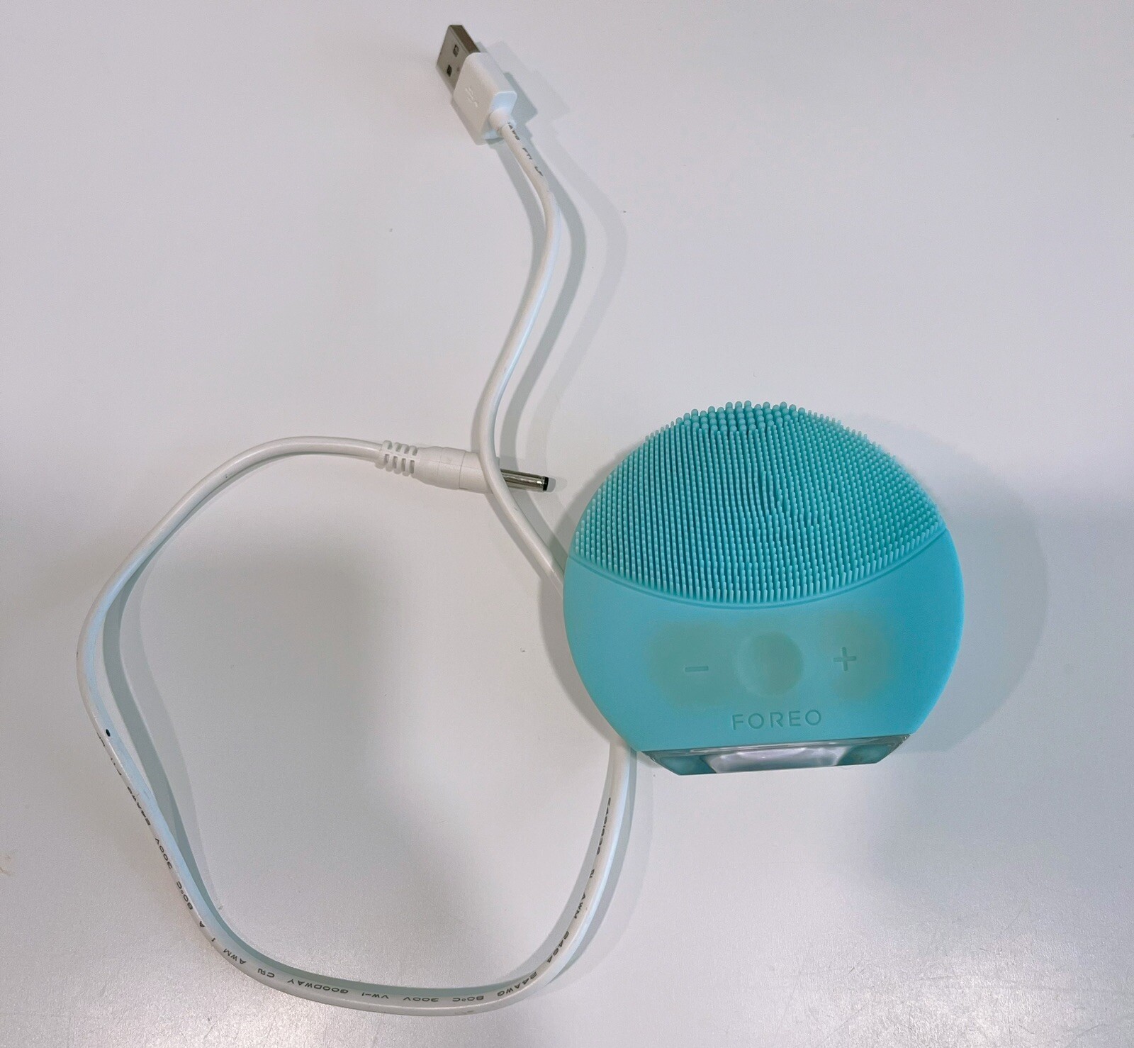 FOREO LUNA mini 2 Ultra-hygienic Facial Cleansing Brush