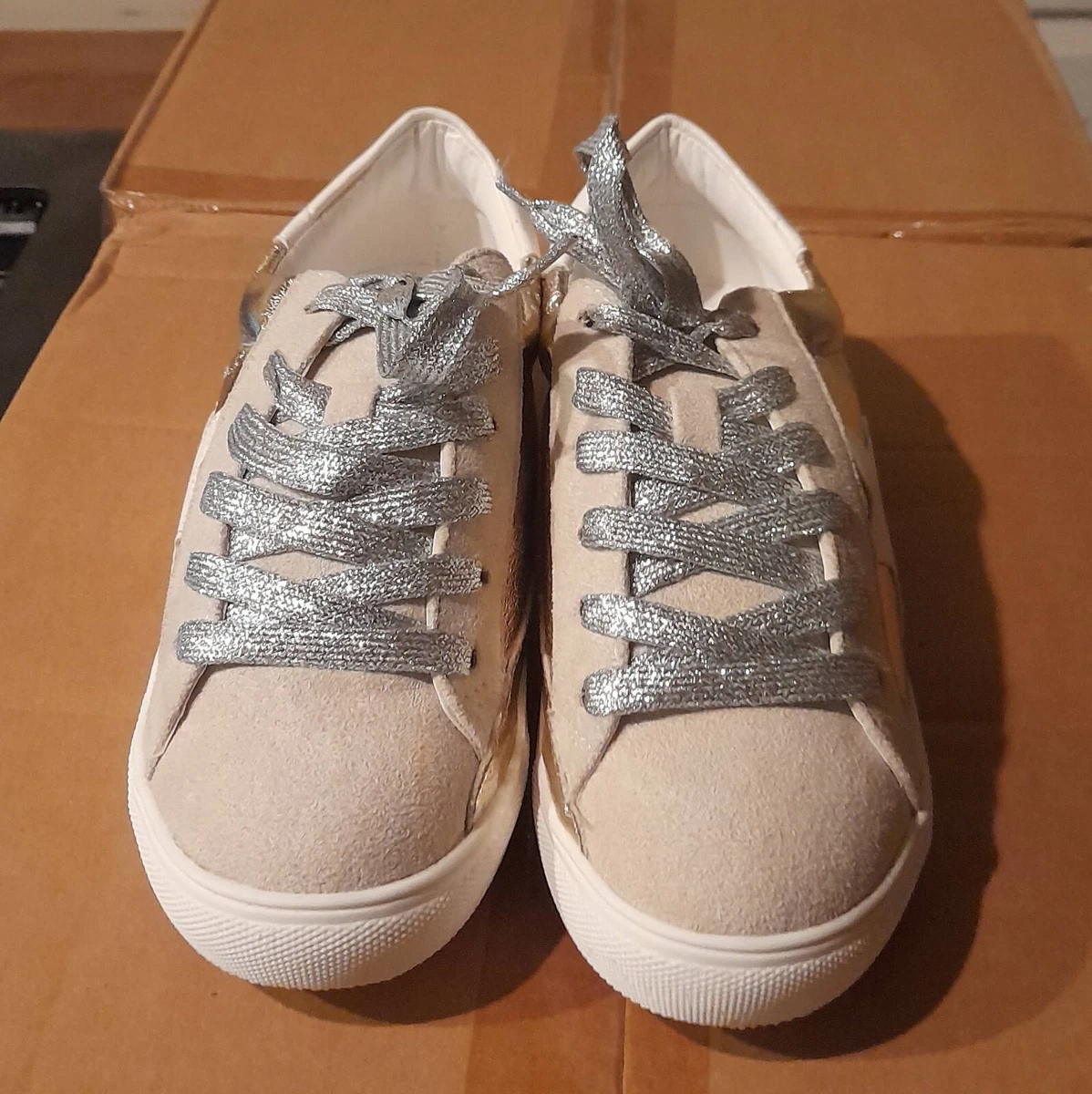 Star hotsell fashion shoes