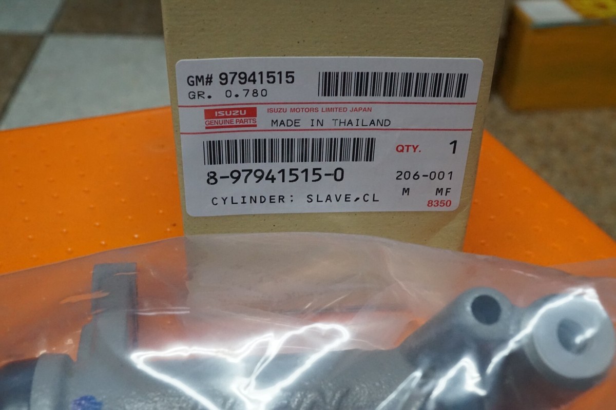 8-97941515-0 Clutch Master Cylinder Under For Isuzu D-Max 2003-06