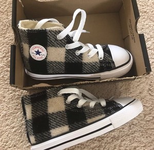 converse infant 9