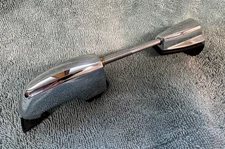 Pearl Masters bass drum lugs with tension rods, claws, etc. Mint condition.