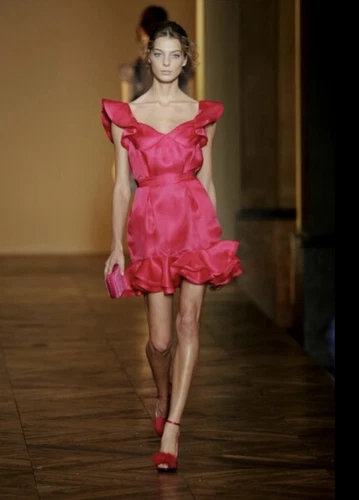 SAINT LAURENT (YSL) Abito Yves Saint Laurent YSL RUNWAY 2005 seta fucsia volant taglia FR 40 US 8