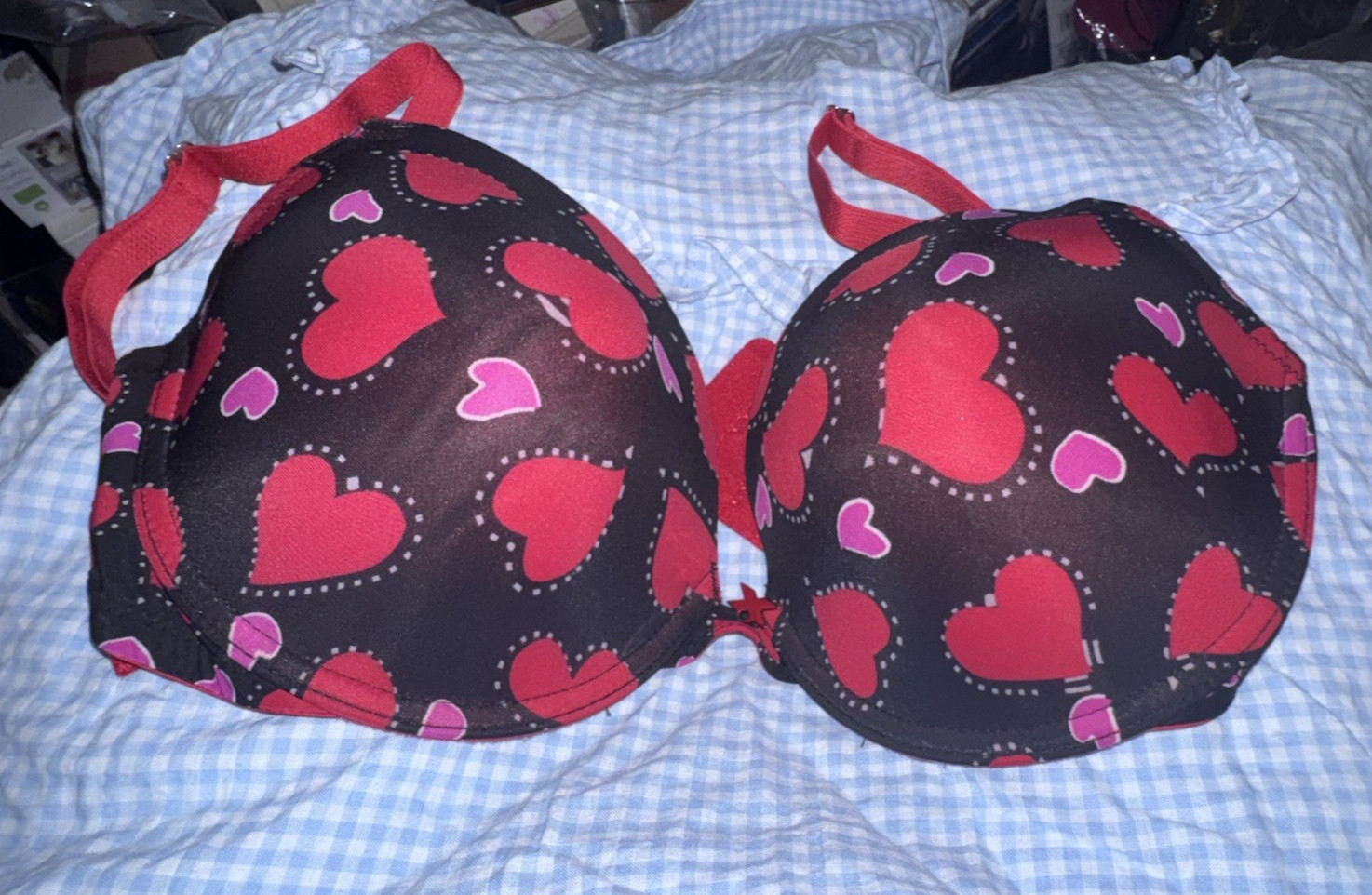 Fredericks of Hollywood RM73120 hearts design bra Size 36C