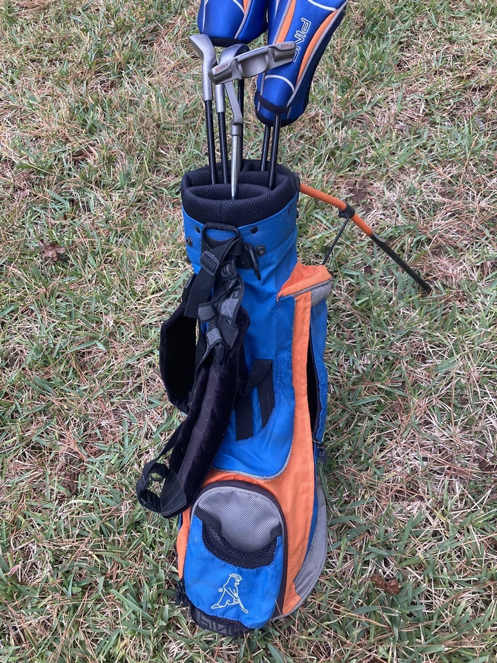 PING MOXIE JUNIOR GOLF CLUB SET LH with BAG - Image 2 of 4