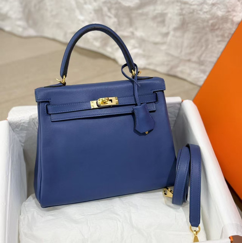AUTH Hermès Kelly 25 Bleu Indigo Swift Leather Gold Hardware Top Handle Bag1
